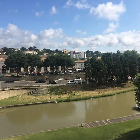 Le Bristol Canal & Chenier Canaldumidi Apartman