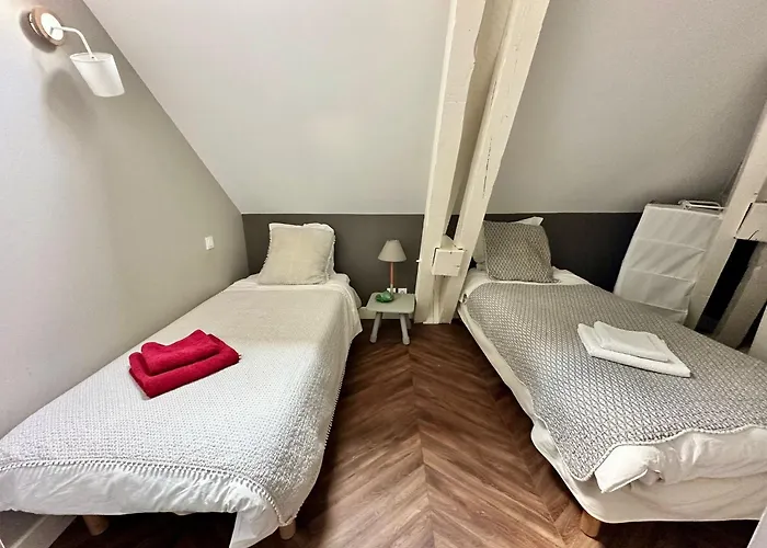 Apartamento Le Bristol - Gites Canal & Chenier, Proche Gare *