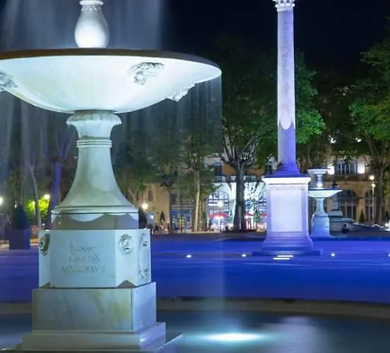 Le Bristol Canal & Chenier Canaldumidi * Καρκασόν